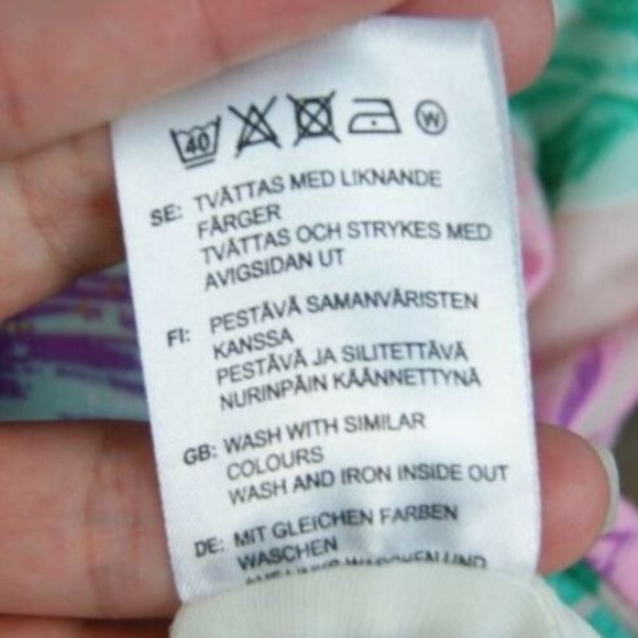 Gina Tricot Nadja Floral Dress Open Back - Picture 6 of 8